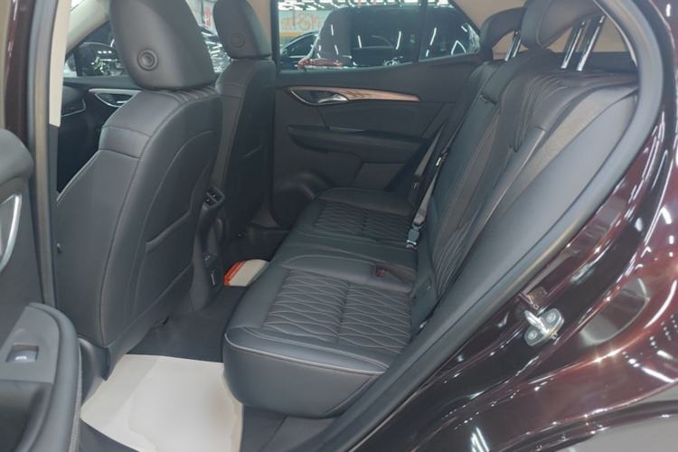 Used Buick Envision 2020 Encore S 652T All-Wheel-Drive Avenir
