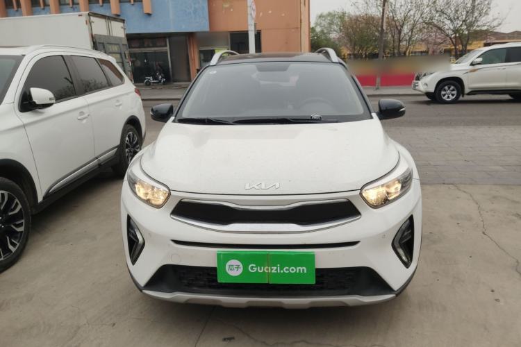 Used Kia kx1 Stonic 2021 1.4L CVT Sunroof Model
