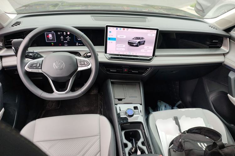 Used Volkswagen Tayron 2025 Tiguan L 330TSI Two-Wheel-Drive Elite