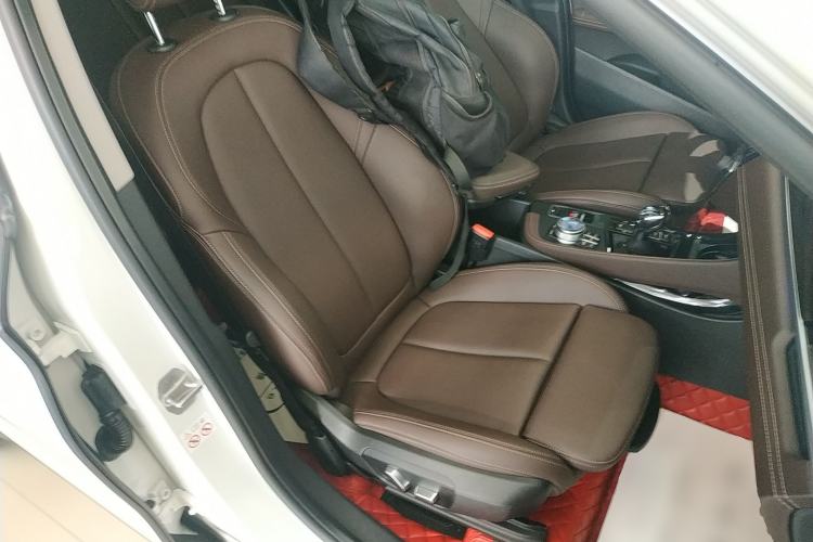 Used BMW X1 2022 xDrive25Li Luxury Model Right Front Seat