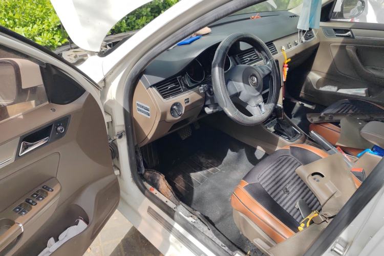 Used Volkswagen Bora 2014 1.6L Automatic Comfort Model
