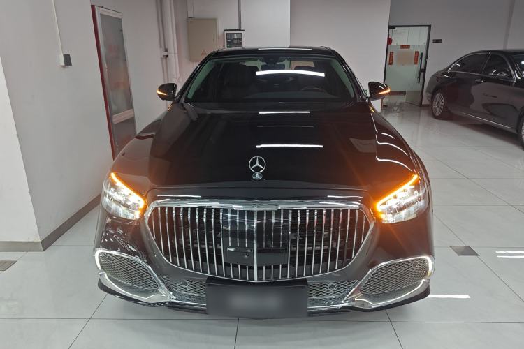 Used Mercedes-Benz E-Class 2022 E 300 L Stylish Model
