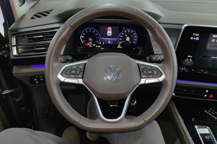 Used Volkswagen Viloran 2023 380TSI Prestige Edition