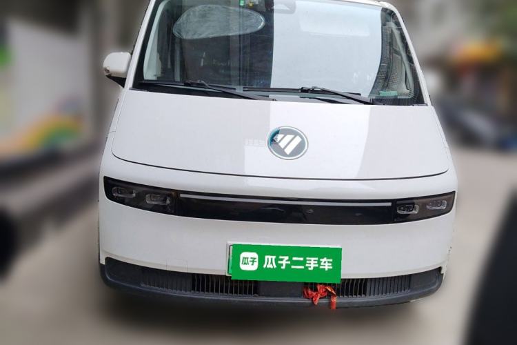 Used Foton Scenic i7 2025 Model—Professional Logistics Short-axle Front-wheel-drive, CATL 43.53 kWh, Zhiyuan Edition, Flat Roof, Single Tire, 2 Seats