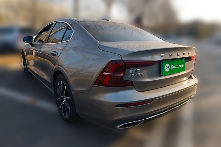 Used Volvo S60 2021 T4 Zhiyi Luxury Edition
