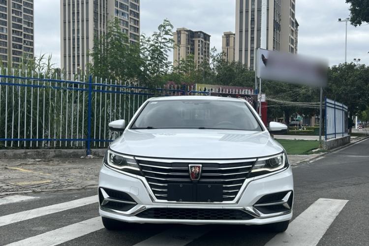 Used Roewe i6 2020 PLUS 1.6L CVT 4G Connected Glory Flagship Edition
