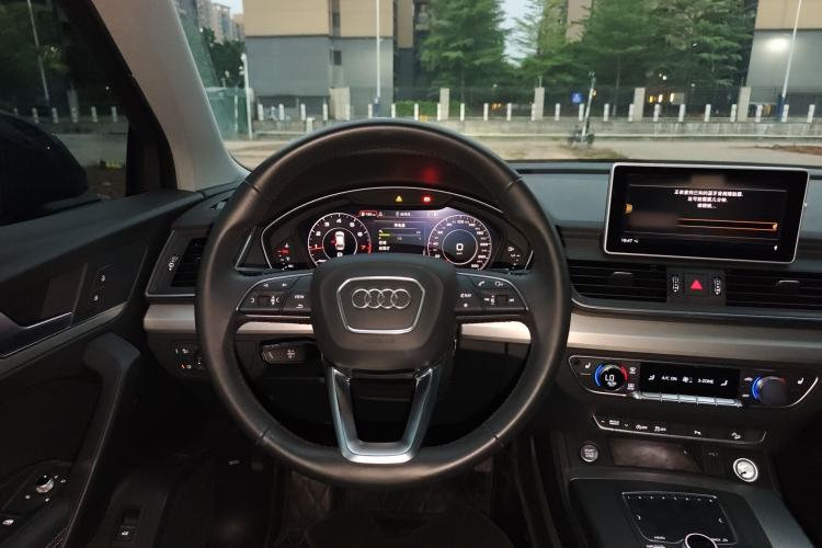 Used Audi Q5L 2020 Updated 40 TFSI Prestige Fashion Edition
