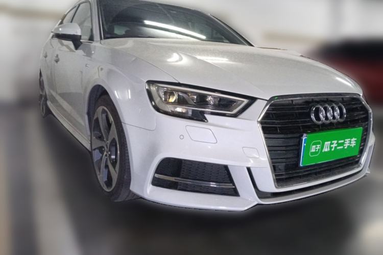 Used Audi A3 2017 Sportback 35 TFSI Sport Edition Front Right 45 Deg