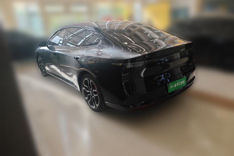 Used Nissan N7 2025 625 Pro Rear Left 45 Deg