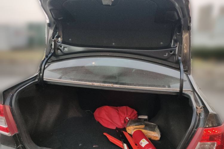 Used Toyota Corolla EX 2011 1.6L Automatic Luxury Edition
