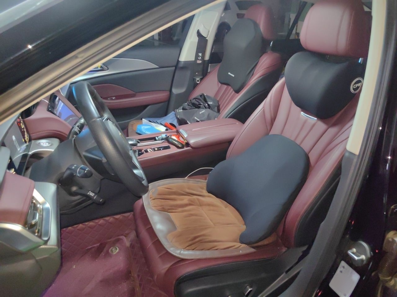 Hongqi H5 2023 1.5T DCT Smart Connect Flagship Edition - Chinese Trim Yun — снимка 14