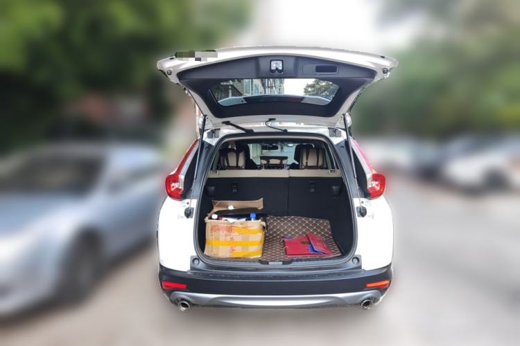 Used Honda CR-V 2017 240TURBO CVT 2WD Comfort Version Trunk