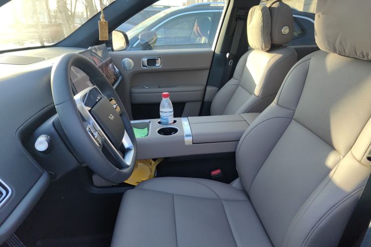 Used Li Auto L6 2025 Pro Smart Refresh Edition
