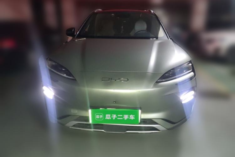 Used BYD Song PLUS New Energy 2023 Champion Edition EV 520KM Prestige Model
