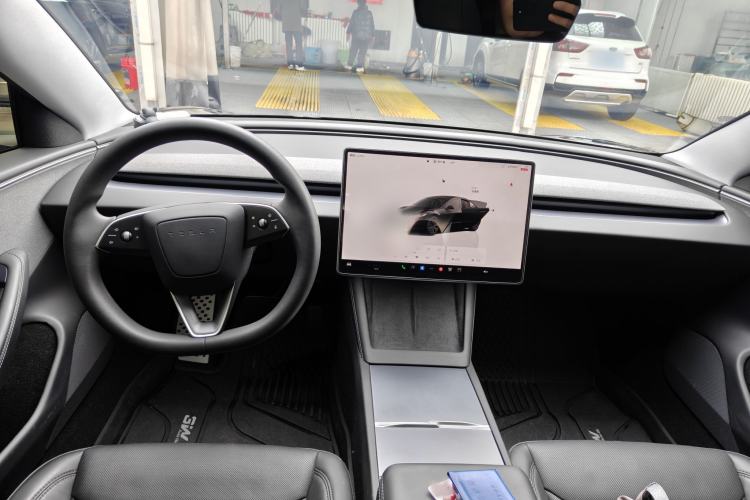 Used Tesla Model 3 2025 Rear-Wheel-Drive Version