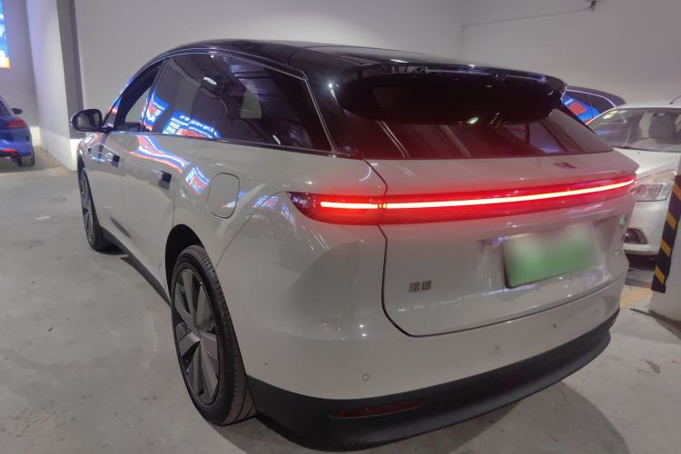 Used Li Auto i6 2025 Model Two-Wheel-Drive Standard Type Rear Left 45 Deg