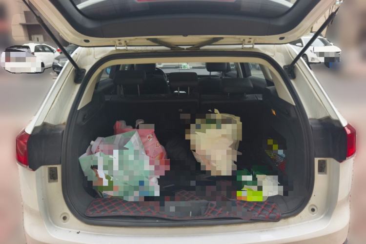 Used Haval H6 2017 Blue Label 1.5T Automatic Two-Wheel Drive ZhiShang Model