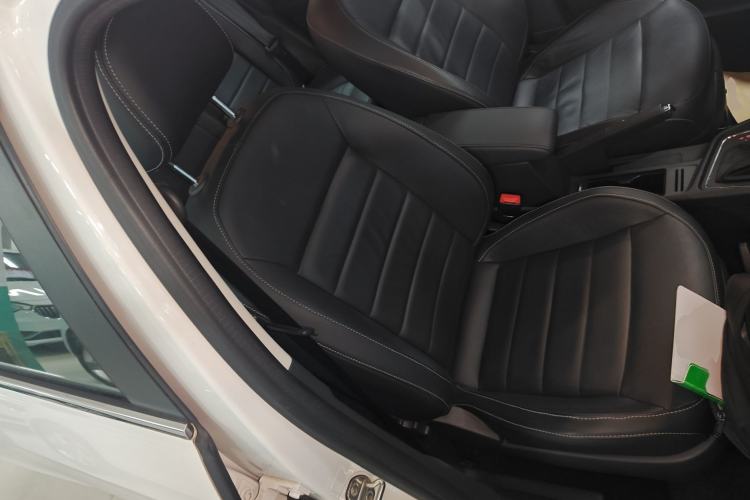 Used Volkswagen Gran Lavida 2017 180TSI DSG Comfort Edition
