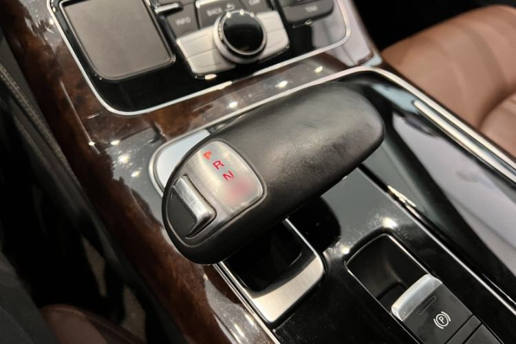 Used Audi A8 2016 A8L 45 TFSI quattro Luxury Edition Gear Lever
