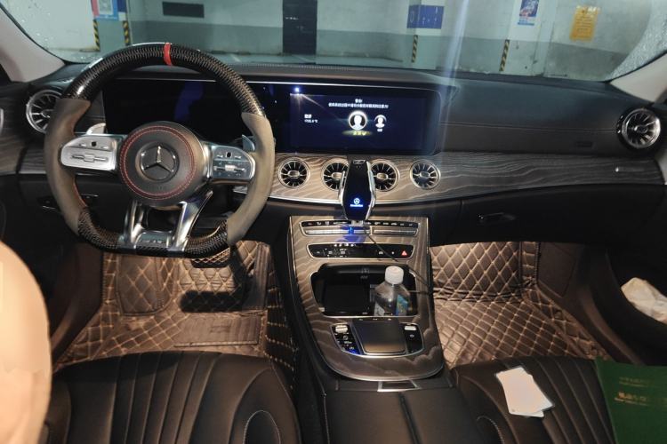 Used Mercedes-Benz CLS 2021 CLS 300 Sport Edition Center Console