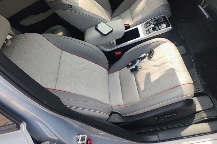 Used Honda e:NS2 2024 Light-Chasing Version Right Front Seat