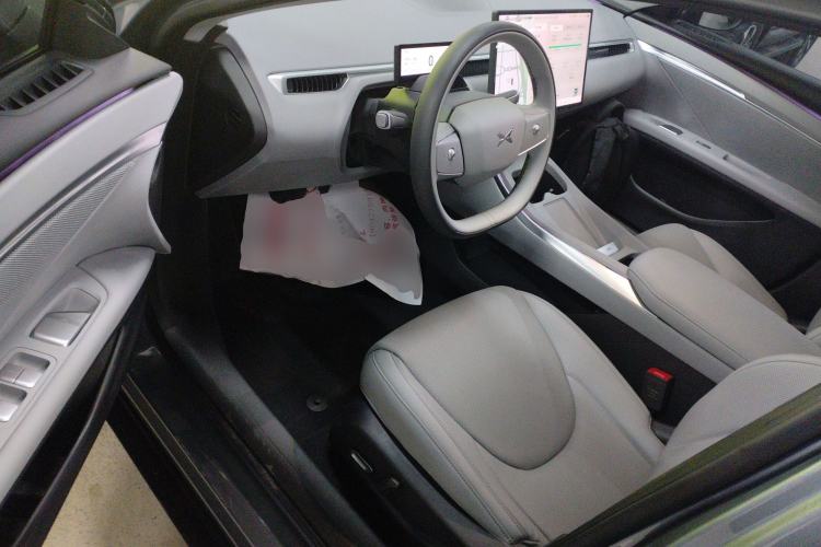 Used XPeng MONA M03 2024 620 with Ultra-Long Range
