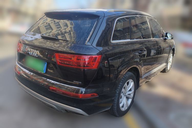 Used Audi Q7 2019 45 TFSI Comfort Model