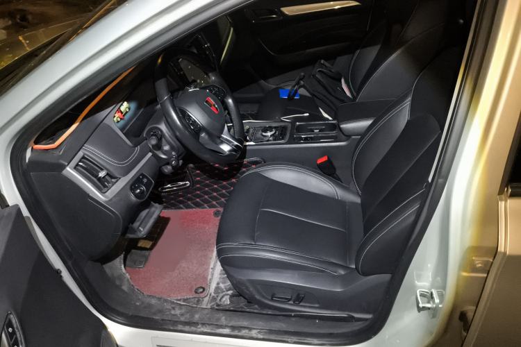 Used Roewe i6 New Energy 2017 45T Hybrid Connect & Smart Enjoyment Edition Left Front Seat