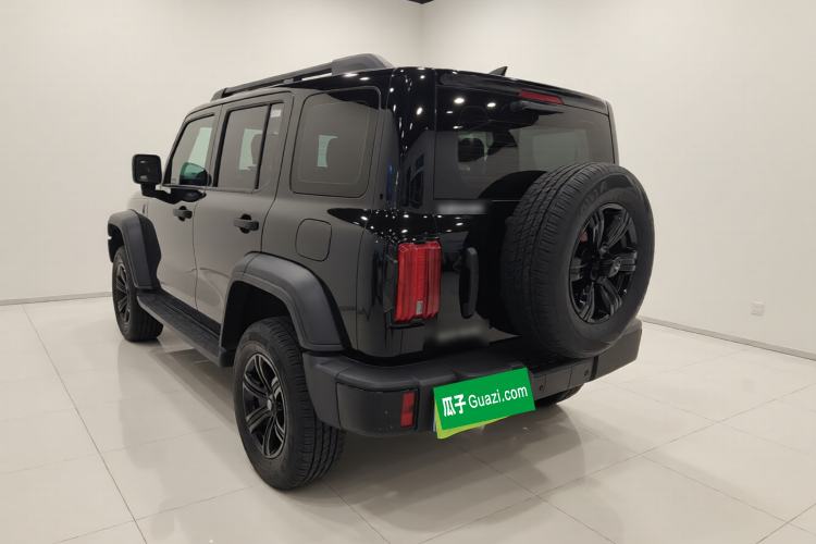 Used Tank 300 2025 2.0T Challenger
