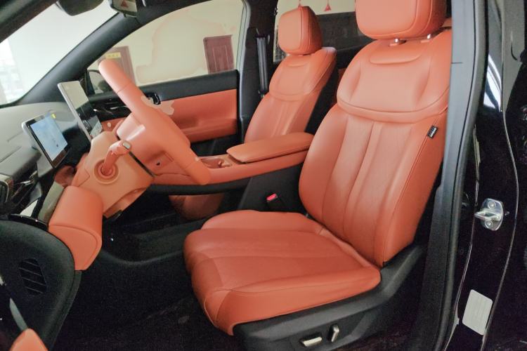 Used Wuling Xingguang S 2025 Model, 130km Flagship Edition