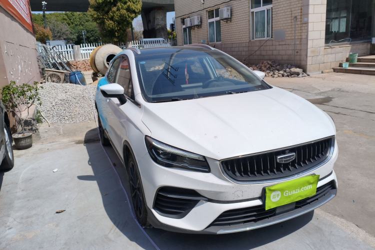 Used Geely Auto Emgrand S 2021 1.4T CVT Prestige Edition Front Right 45 Deg