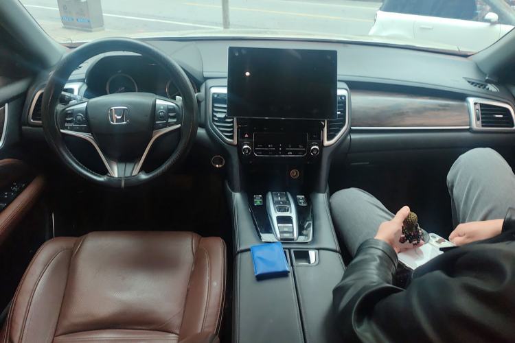 Used Honda UR-V 2017 370TURBO 2WD Prestige Edition China V