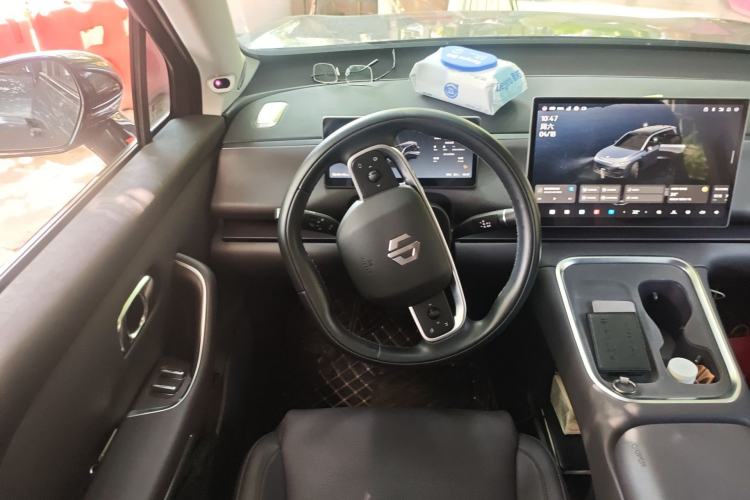 Used Leapmotor C16 2026 All-Electric 630 LiDAR Zhizun Edition 6 Seats
