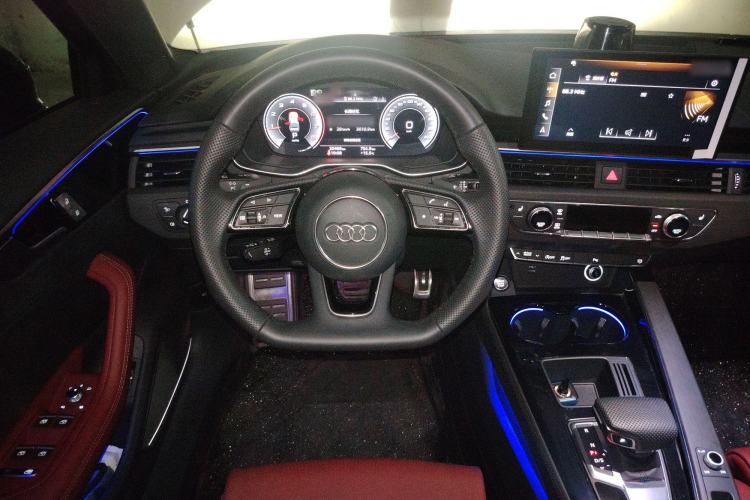 Used Audi A4L 2024 40 TFSI Luxury Dynamic Edition (Starry Night Version)
