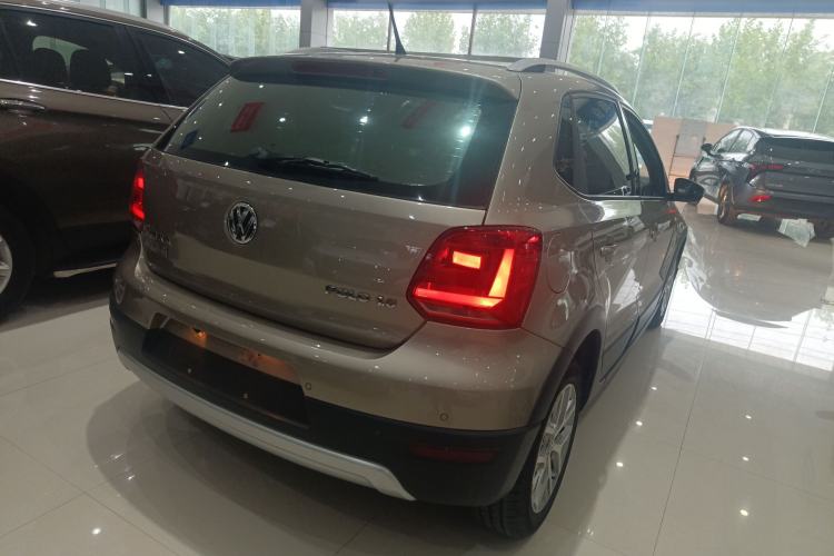 Used Volkswagen Polo 2014 1.6L Cross Polo Automatic