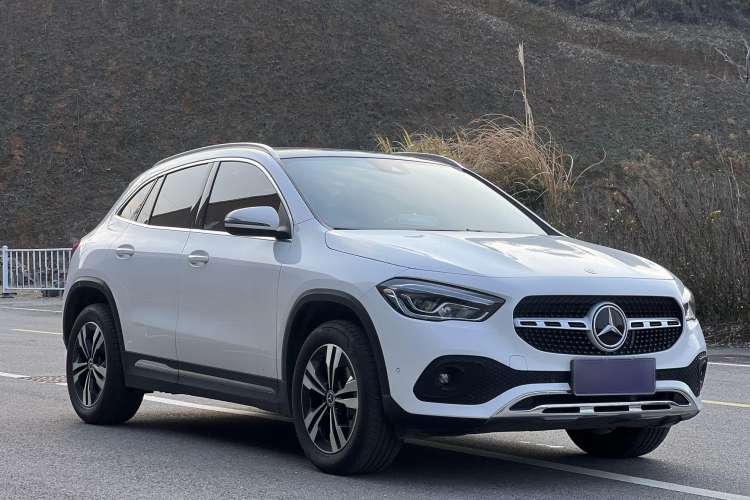Used Mercedes-Benz GLA 2023 GLA 220
