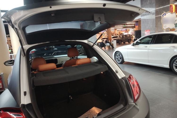 Used Volkswagen Beetle 2018 180TSI Yile Model
