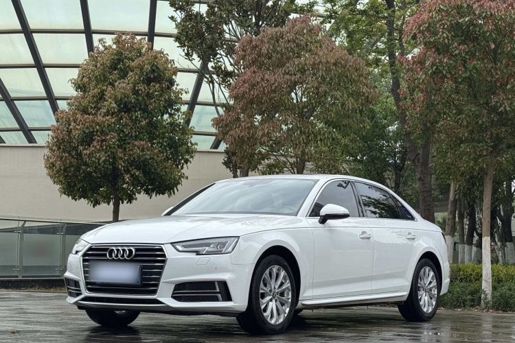 Used Audi A4L 2019 40 TFSI Ambition China VI