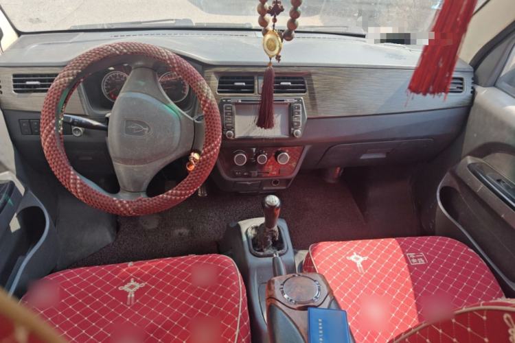 Used Jinbei Hiace X30 2013 1.3L Standard Version
