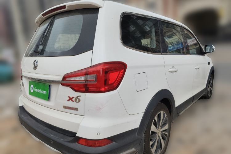 Used FORTHING Joyear X6 2017 Jingxiang Series 1.5T Manual Luxury Model
