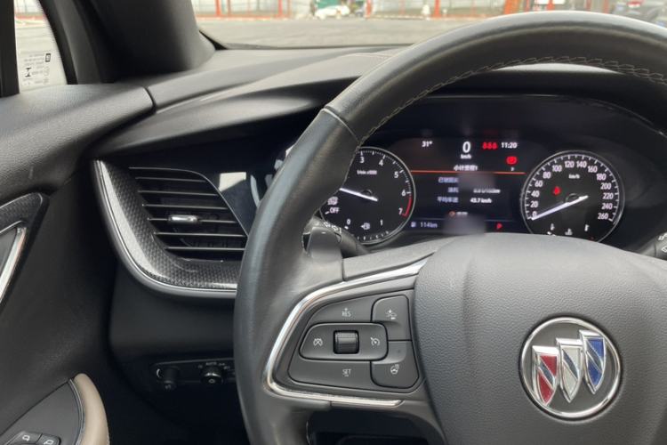 Used Buick Envision 2021 Encore Plus 652T Five-Seat Luxury Model Interior 11