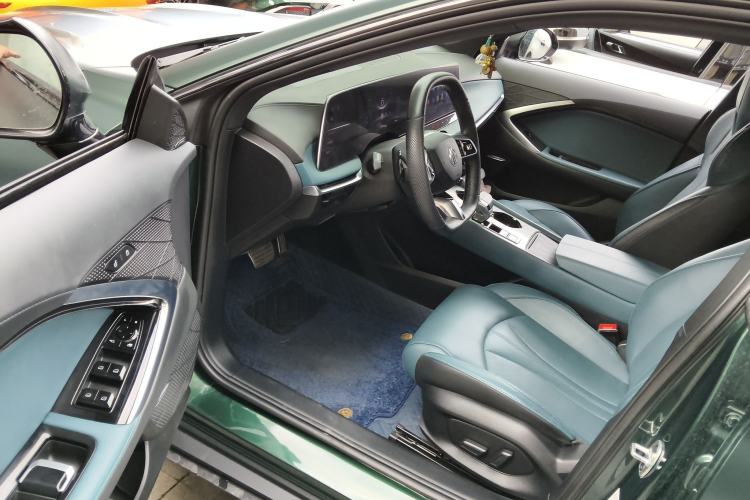 Used MG 7 2023 1.5T DCT Elegant & Graceful Edition