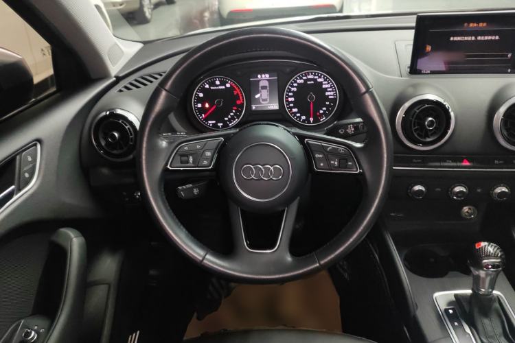 Used Audi A3 2020 Limousine 35 TFSI Fashion Edition China VI Emission Standard