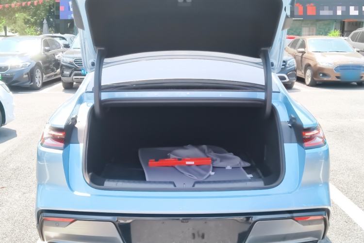 Used Geely Galaxy E8 2025 700 km Long-Range Intelligent Driving Version