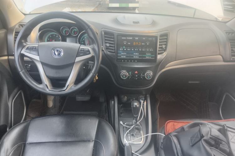 Used CHANGAN CS35 2014 1.6L Automatic Luxury Model China IV Standard
