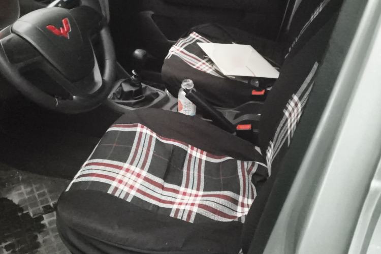 Used Wuling Hongguang V 2022 1.5L Jingqu Edition Electric-Assist LAR