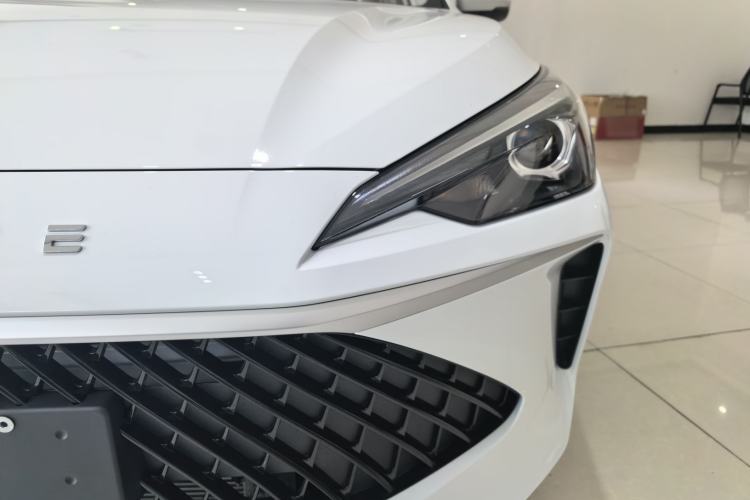 Used Roewe i5 2026 Model 1.5L CVT Luxury Version