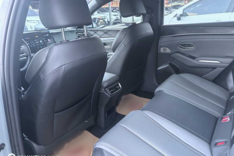 Used BYD Qin L 2024 DM-i 80KM Beyond Model Interior 2