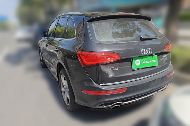 Used Audi Q5 2017 Plus 40 TFSI Ambition Model
