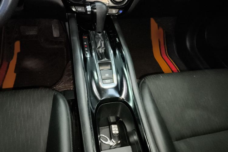 Used Honda Vezel 2020 1.5L CVT Pioneer Edition
